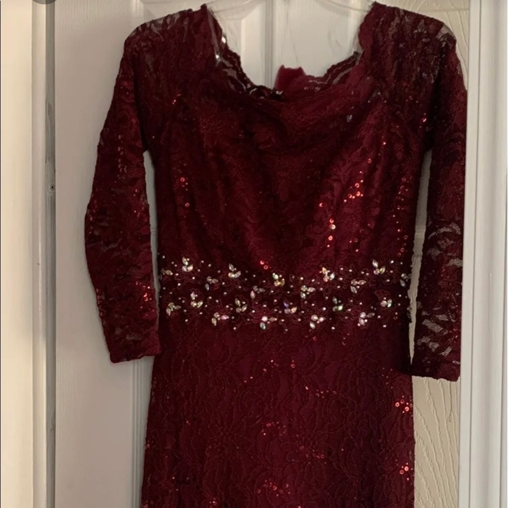Maroon bridesmaid lace dress